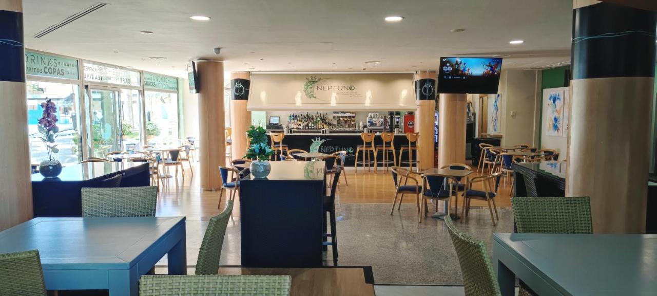 Hotel Neptuno By On Group Roquetas de Mar Bagian luar foto
