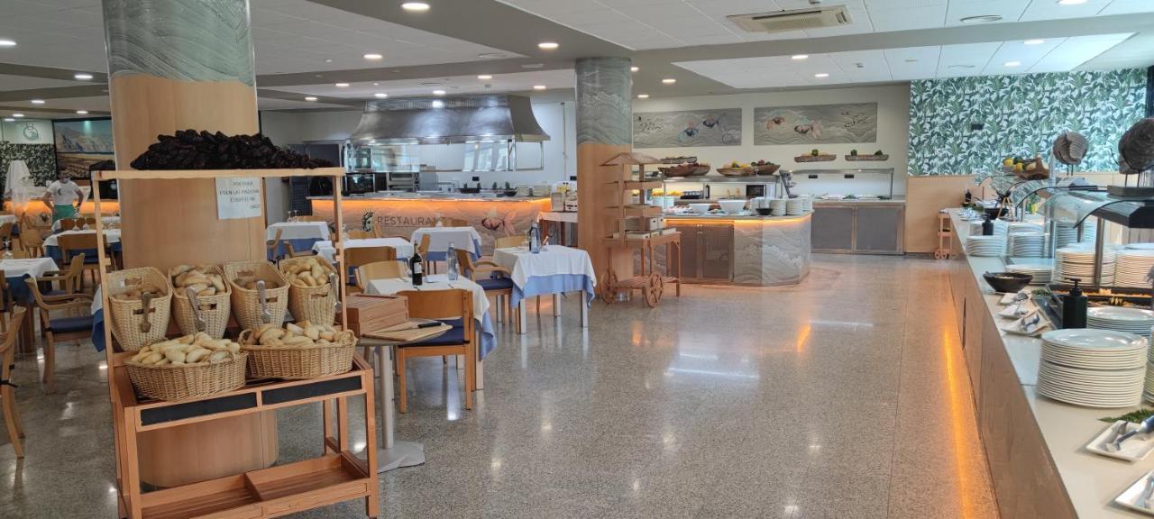 Hotel Neptuno By On Group Roquetas de Mar Bagian luar foto