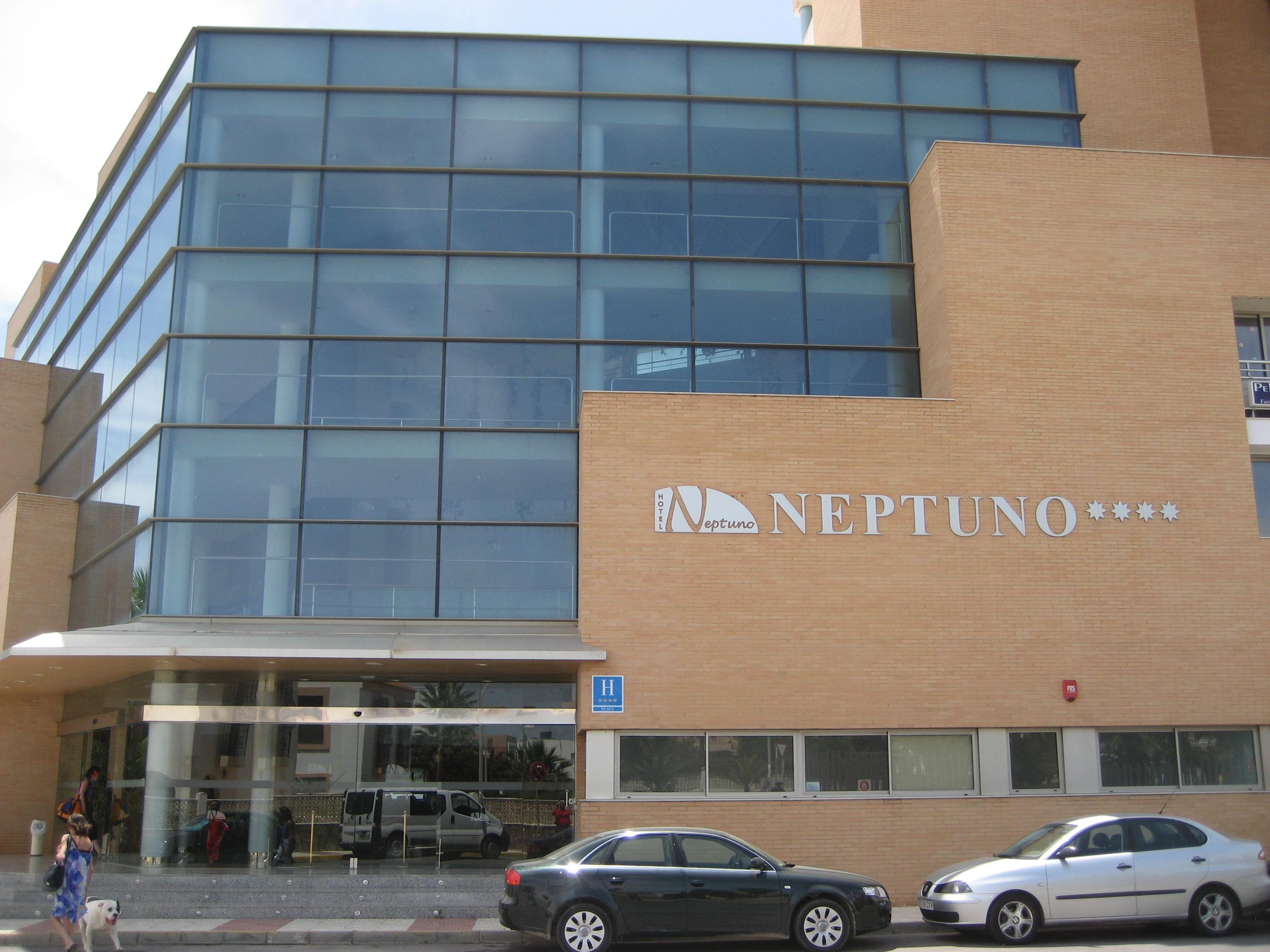 Hotel Neptuno By On Group Roquetas de Mar Bagian luar foto